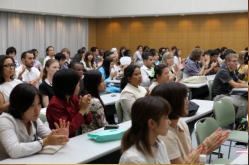 閉会式の様子